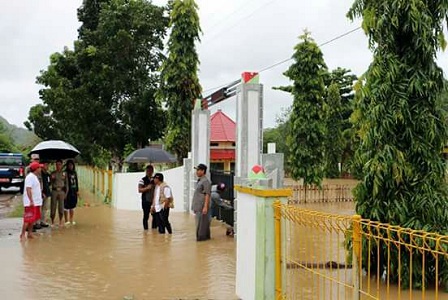 Peninjauan Bupati Sumbawa Barat