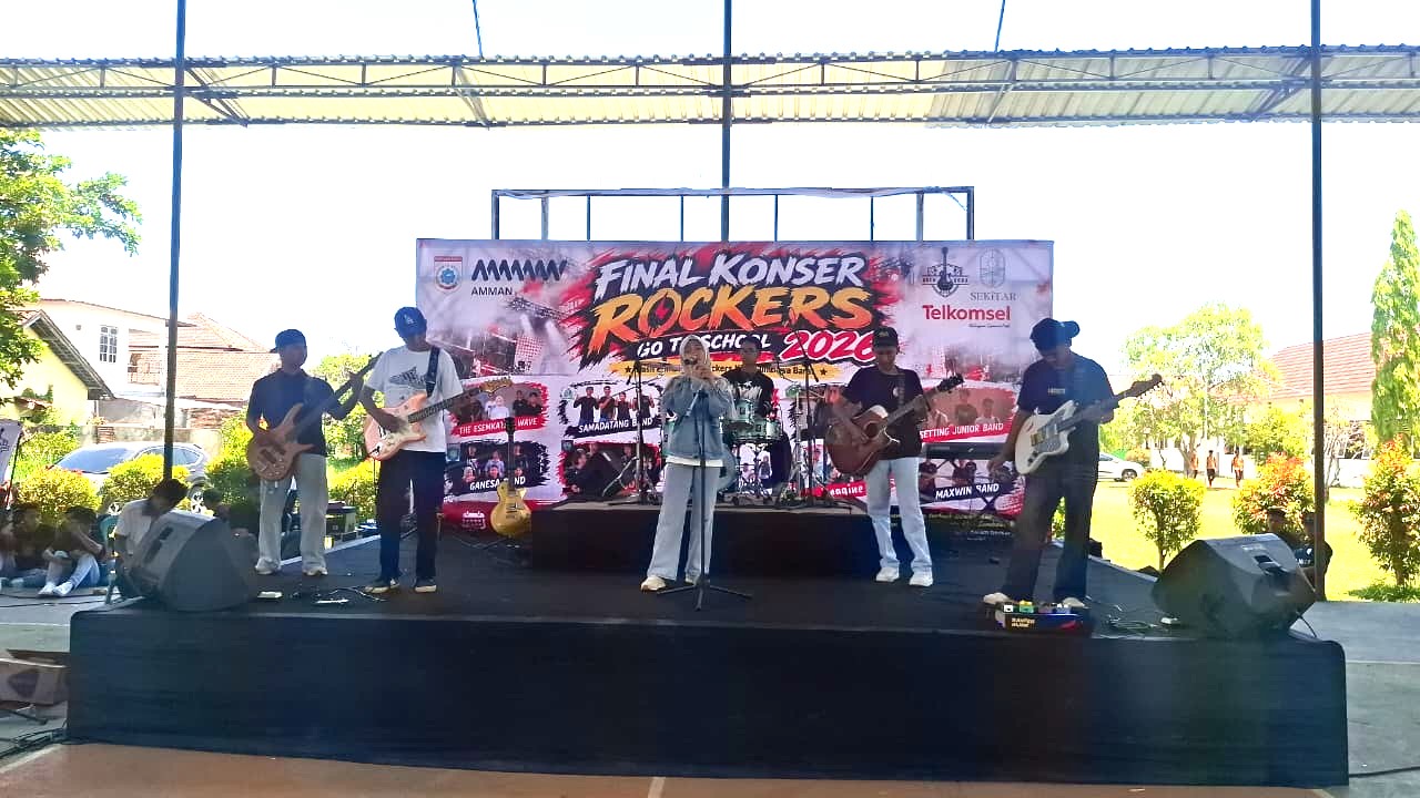 Guncang Panggung Final, Tim Band SMKN 1 Taliwang Tampil Spektakuler di Ajang “Rockers Go To School 2026”
