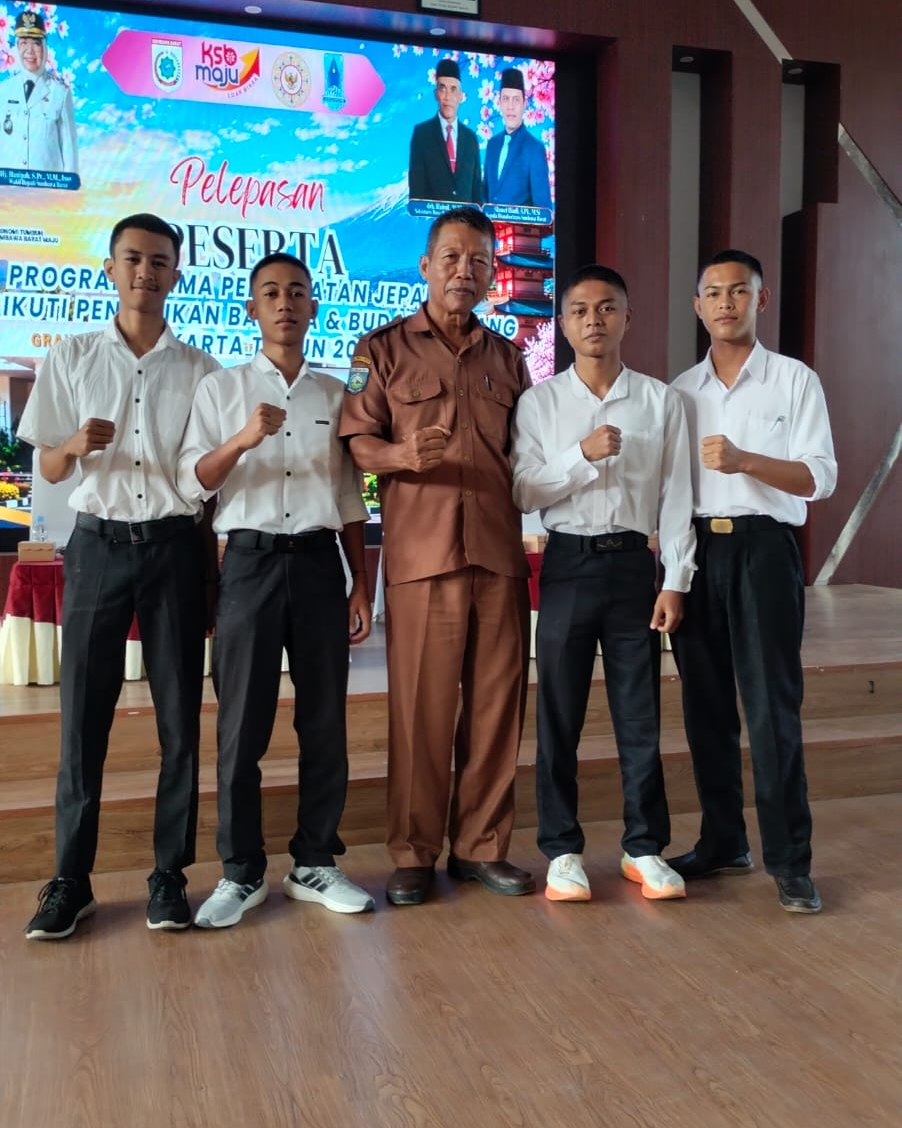 Harumkan Nama Almamater, 4 Alumni SMKN 1 Taliwang Ikuti Pelepasan Program Penempatan Kerja ke Jepang
